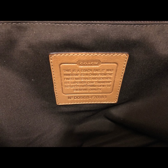 Coach Messenger Bag - Picture 3 of 4